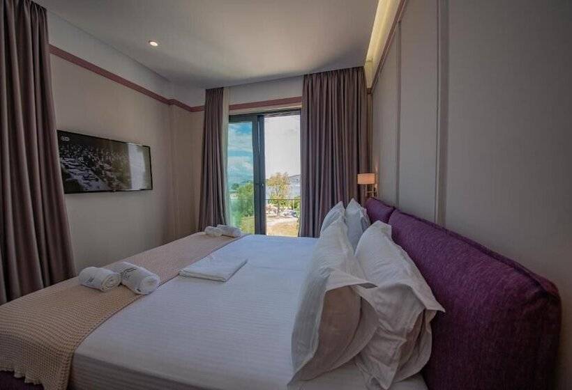 בית מלון כפרי Olive Ksamil