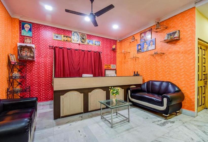 هتل Oyo 70752 Viram House