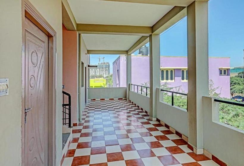 هتل Oyo 73891 Mansoor Lodge