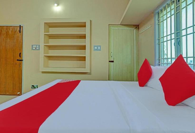 هتل Oyo 73891 Mansoor Lodge