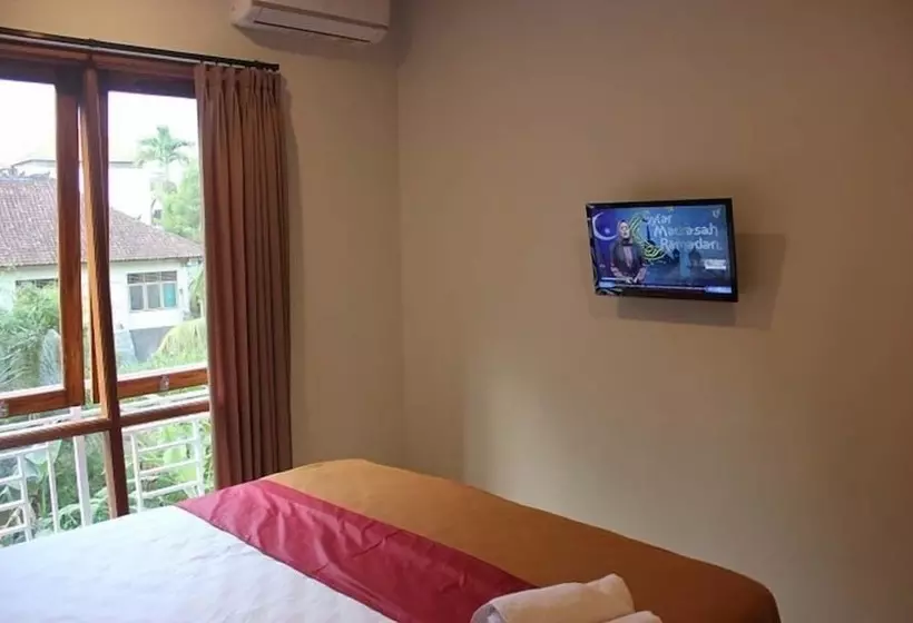 ホテル The Sarining