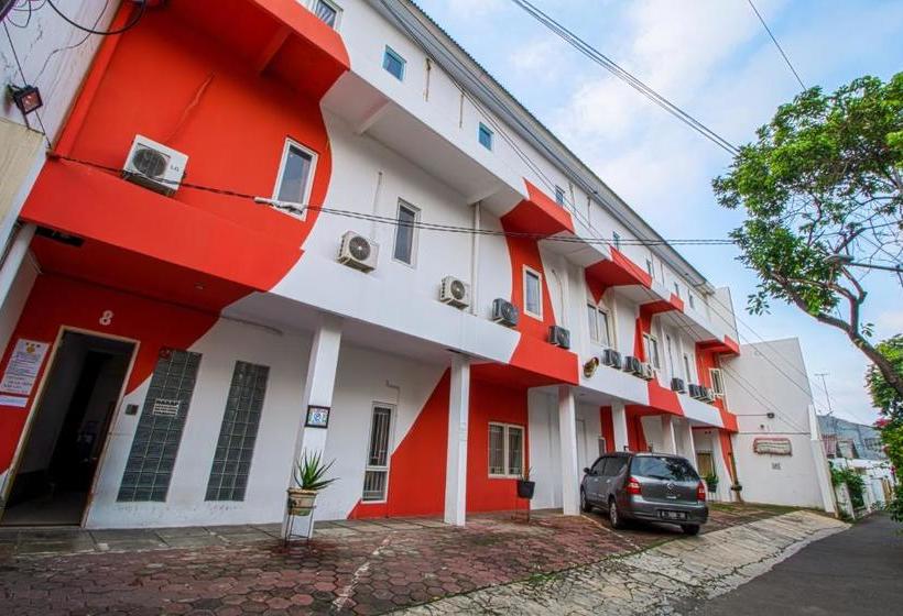 بنسيون Kost Syailendra