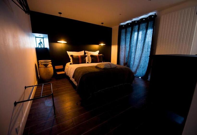 بنسيون La Petite Valise