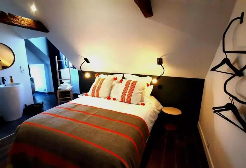 Majatalo La Petite Valise