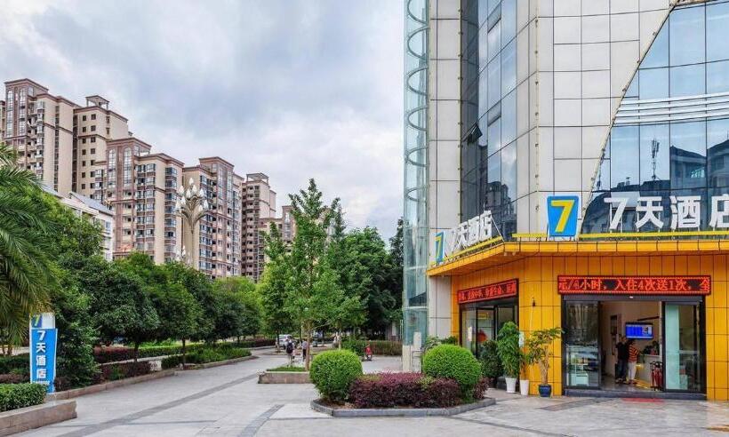 7 Days Hotel Suining Daying China Dead Sea Senic Area Branch