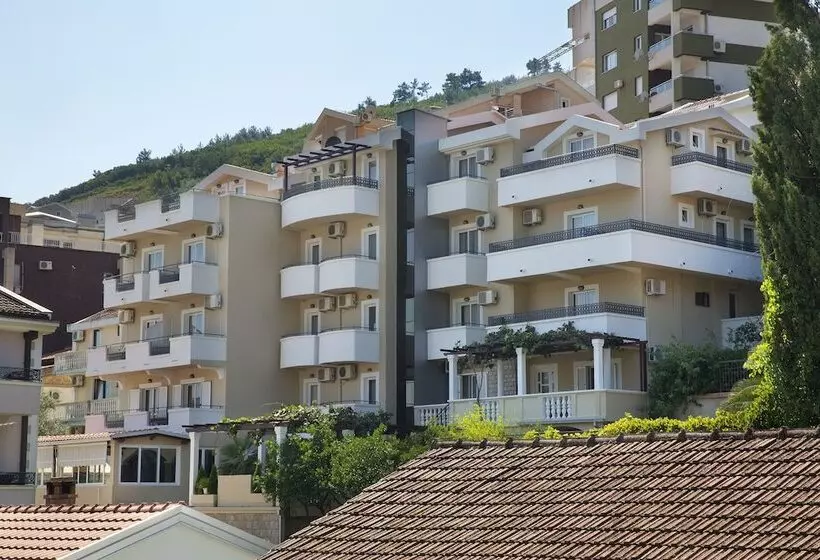تختخواب و صبحانه Villa Ljubanovic