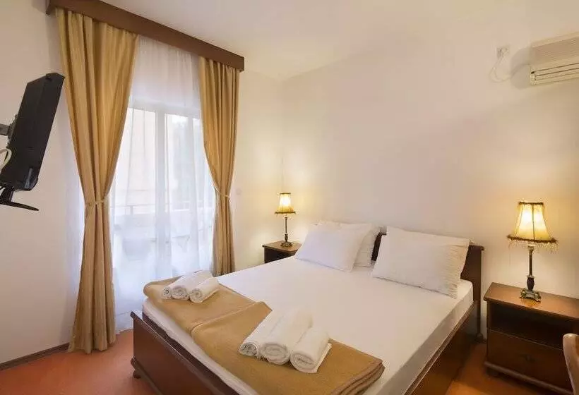 تختخواب و صبحانه Villa Ljubanovic