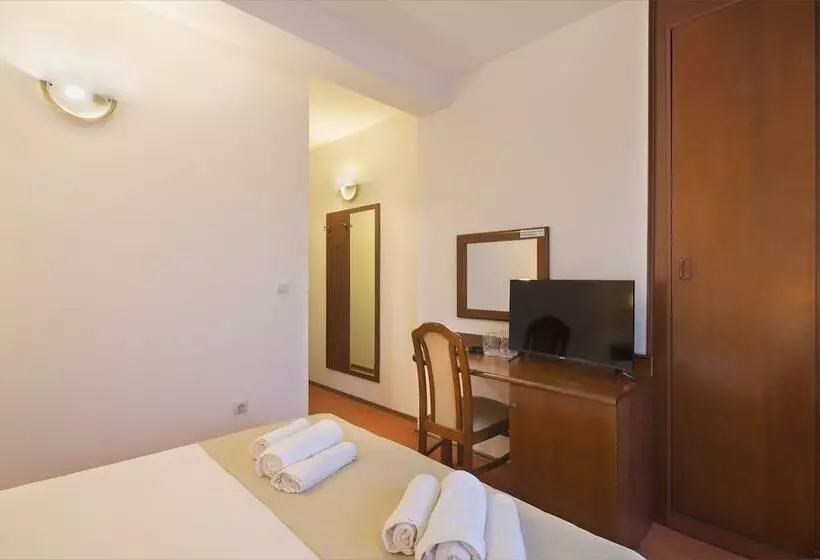 تختخواب و صبحانه Villa Ljubanovic