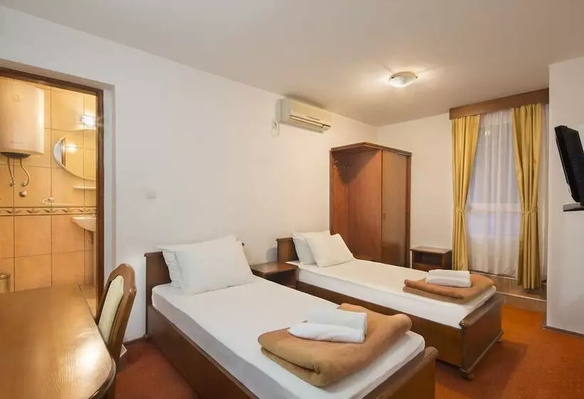 تختخواب و صبحانه Villa Ljubanovic