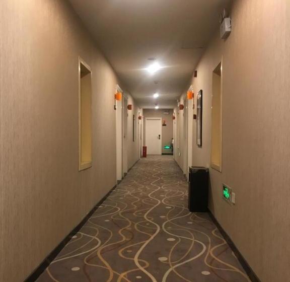 ホテル 7 Days Premium Yichun Gaoshi Road Branch