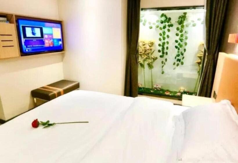 Hôtel 7days Premium Chongqing Jiangbei International Airport Lushan Light Rail Station Branch