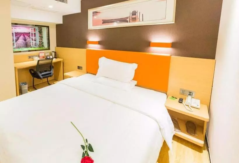 هتل 7days Premium Chongqing Jiangbei International Airport Lushan Light Rail Station Branch