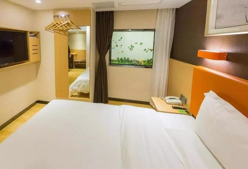 هتل 7days Premium Chongqing Jiangbei International Airport Lushan Light Rail Station Branch