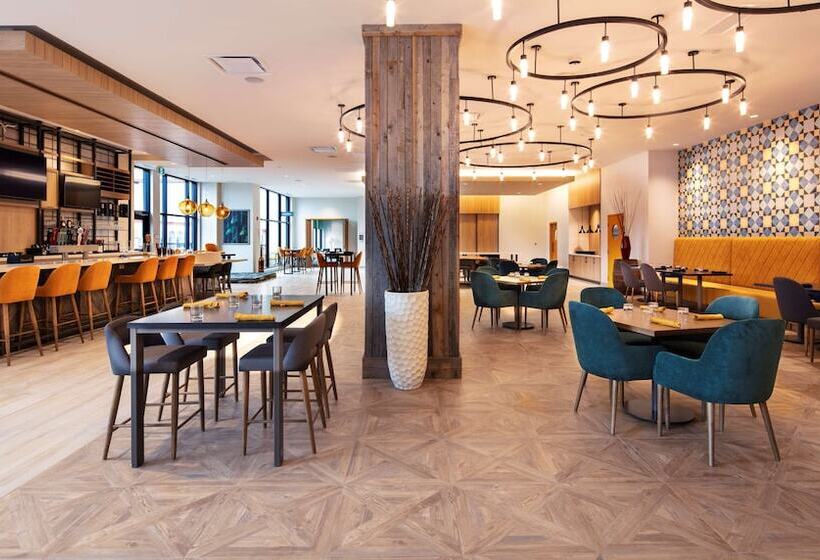 فندق Hilton Garden Inn Moncton, Nb