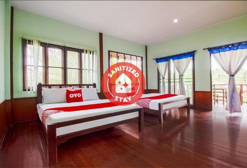 هتل Oyo 1026 The House Amphawa