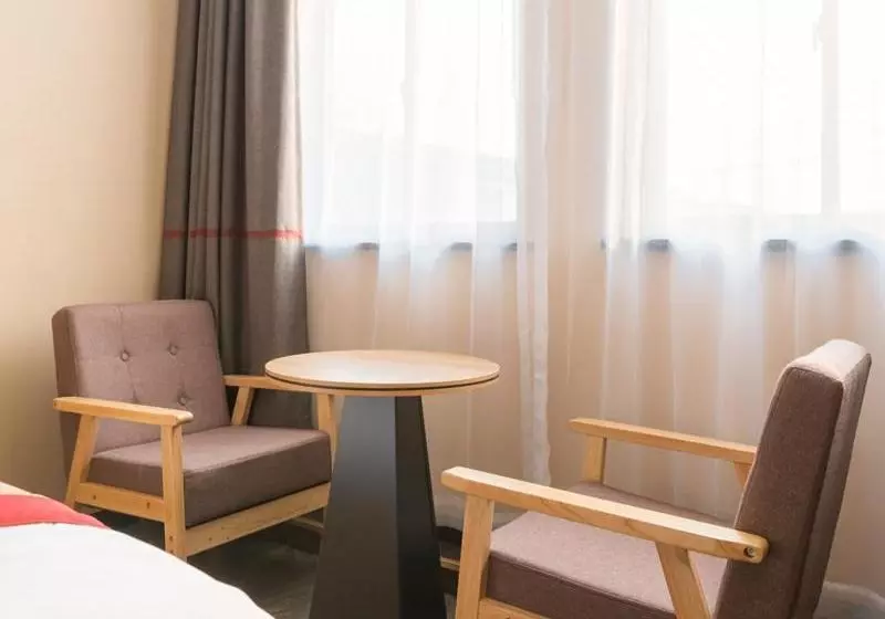 Thank Inn Chain Hotel Shanghai Songjiang District Yongfeng Road Store