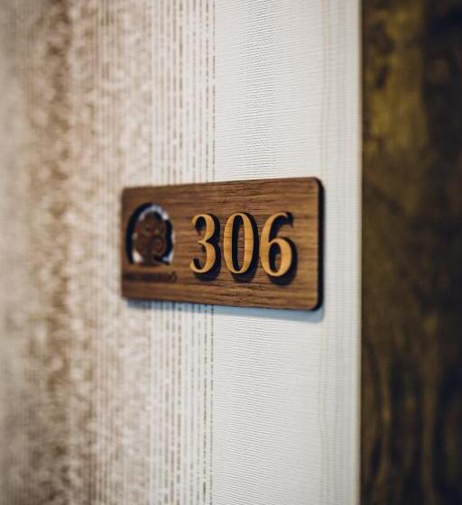 Natur Hotel Kövestető