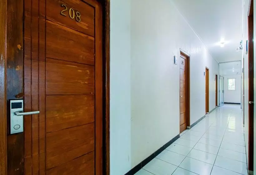 پانسیون Ian Jk Hotel Benda Tangerang