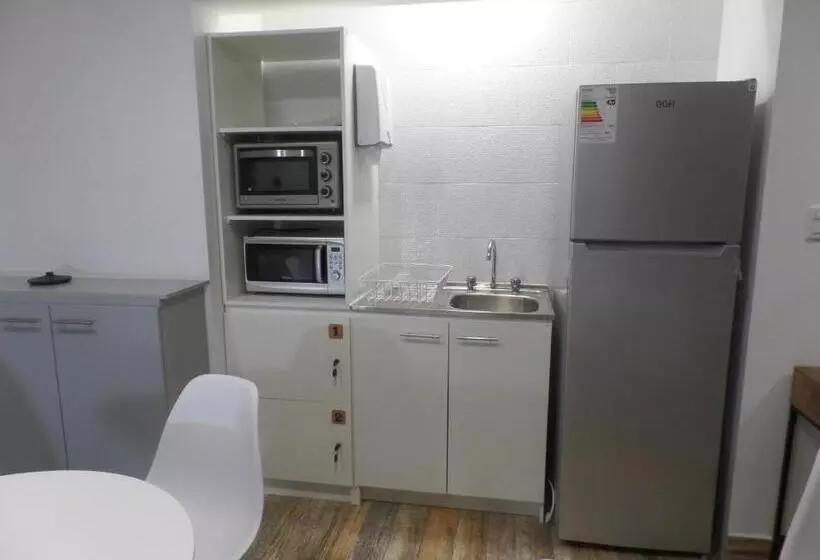 ベッドアンドブレックファースト Carolina Hostal