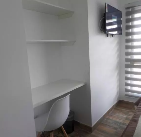 ベッドアンドブレックファースト Carolina Hostal