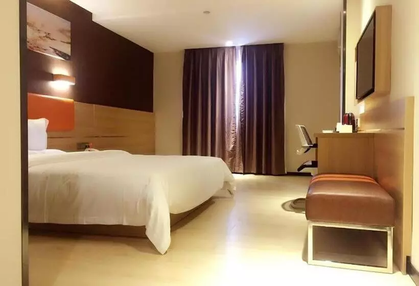 ホテル 7days Premium Shenzhen Longgang Dayun Metro Station