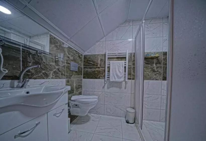 هتل Epoch Stone House