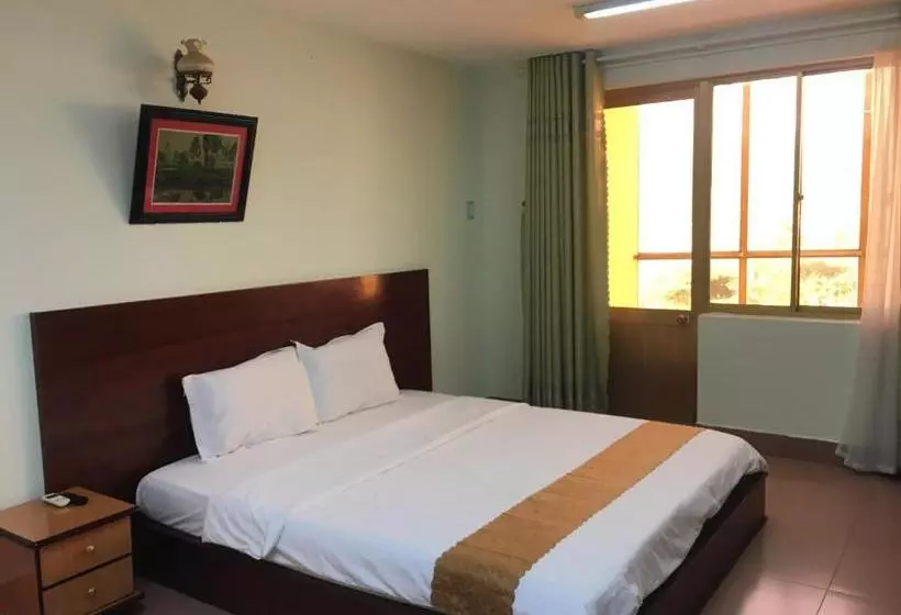 Hotelli Khách Sạn Bình Dương