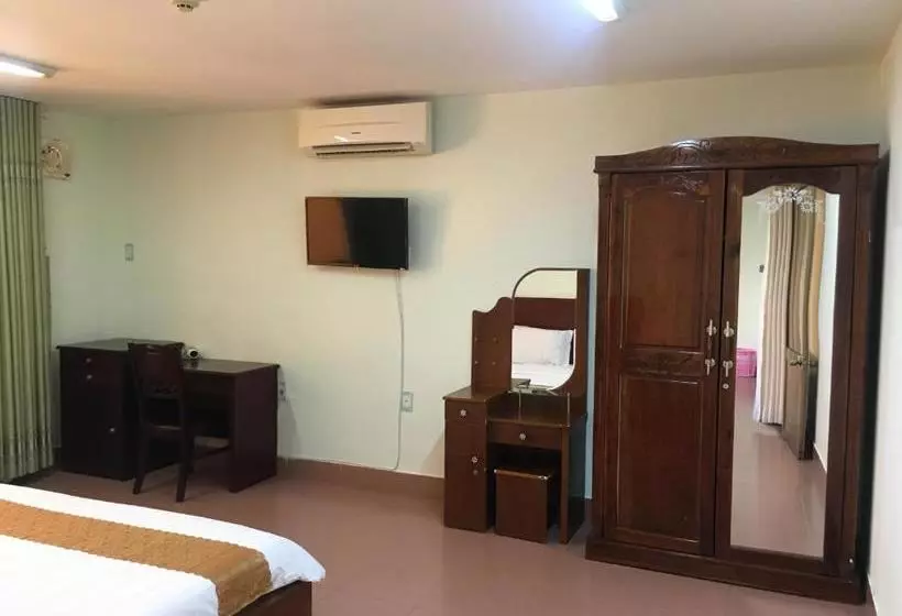 Hotelli Khách Sạn Bình Dương