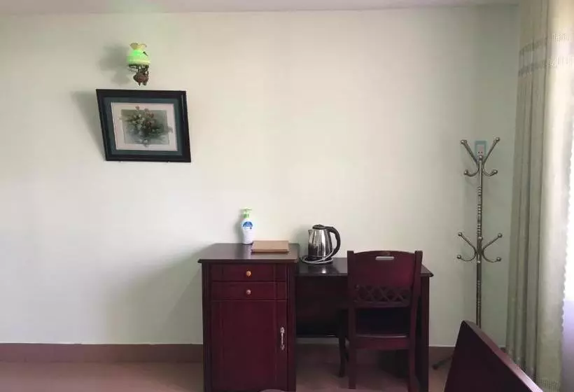 Hotelli Khách Sạn Bình Dương