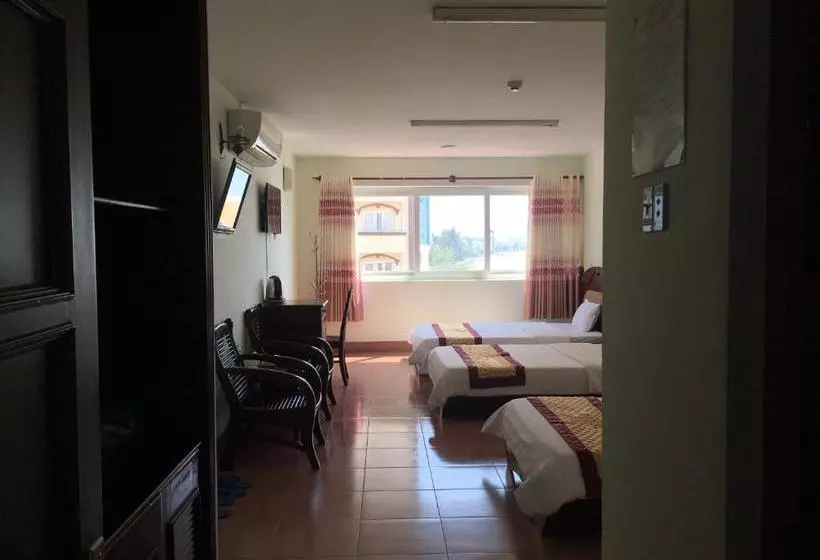 Hotelli Khách Sạn Bình Dương