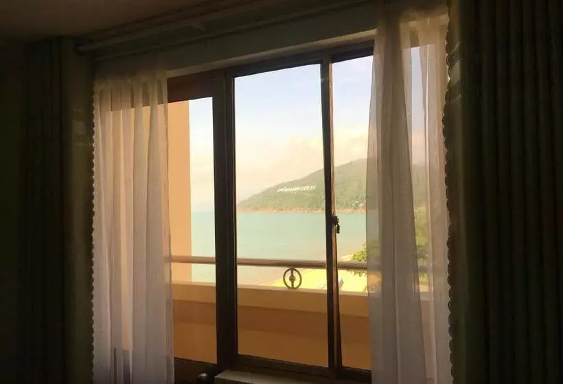 Hotelli Khách Sạn Bình Dương