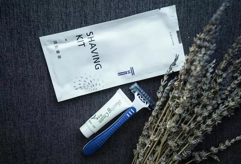 Lavande Hotel Zhanjiang Haibin Avenue Jiangnanshijia