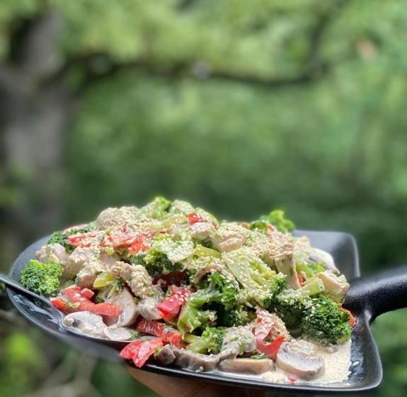 هاستل Anush Restaurant/