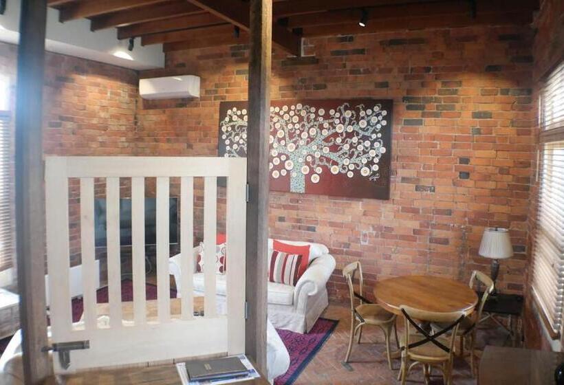 צימר Bon Accord Luxury Accommodation