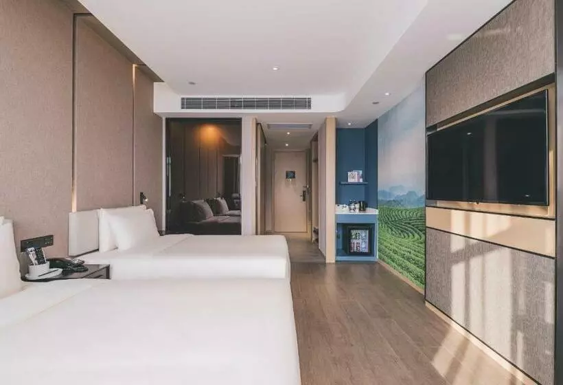 Atour Hotel Ningbo Jishi Harbor Outlets