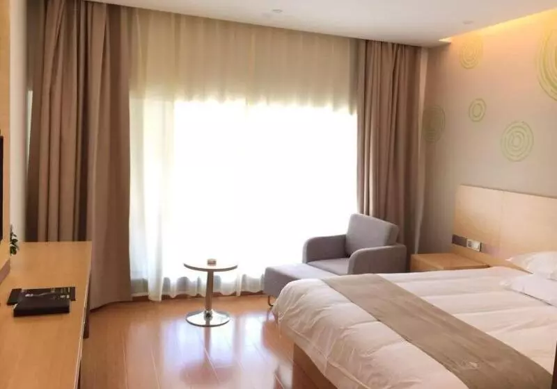 Hotelli Greentree Inn Nantong Qidong Binhai Industrial Park Nanhai Roadexpress