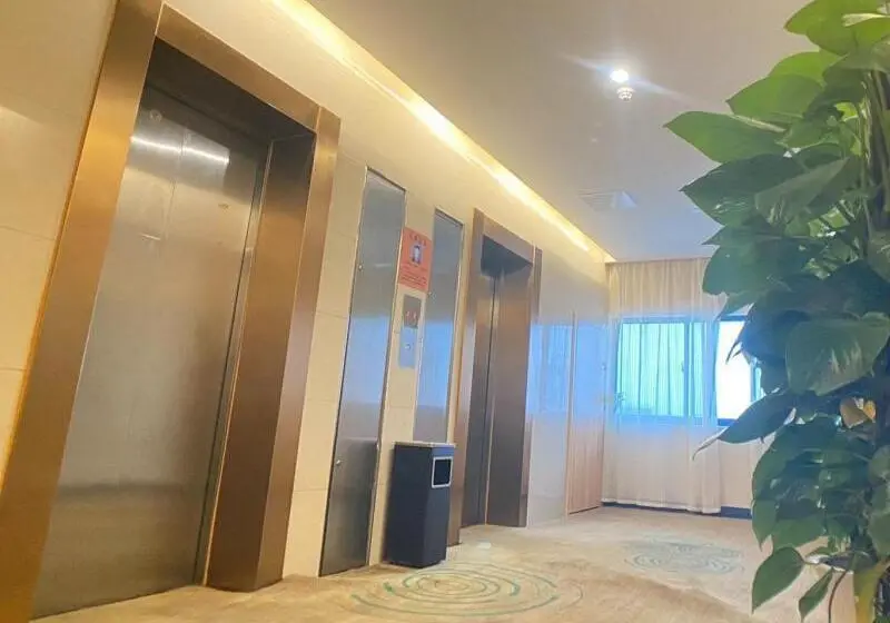 Hotelli Greentree Inn Nantong Qidong Binhai Industrial Park Nanhai Roadexpress