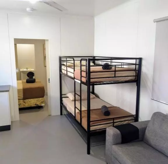 Hotelli Oasis Tourist Park