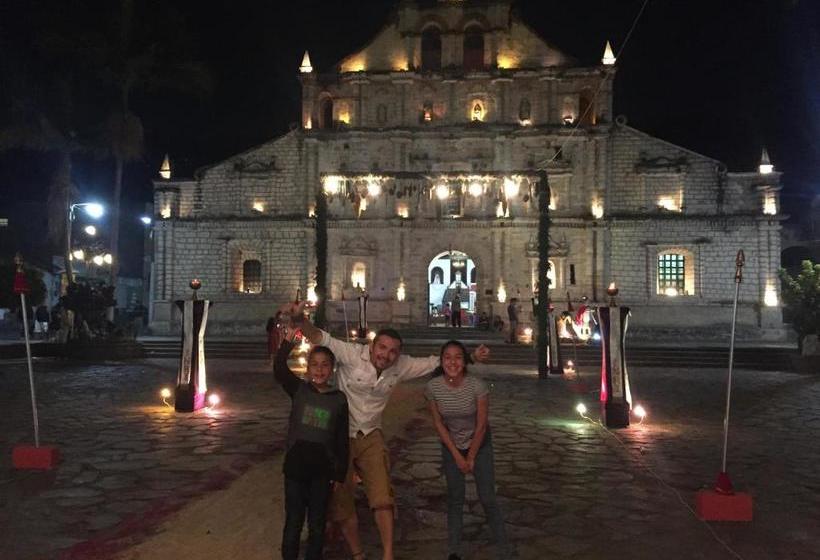 هتل Posada Gutierrez