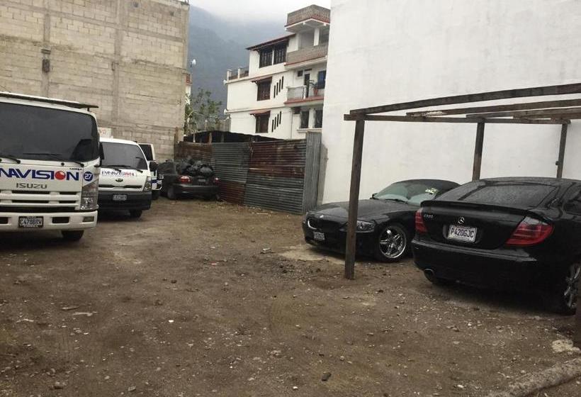 هتل Posada Gutierrez