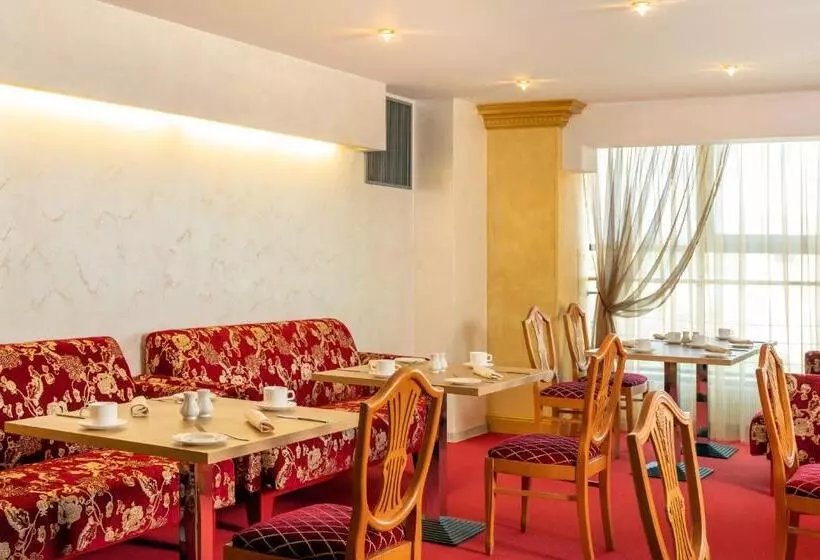 U11 Hotel & Spa