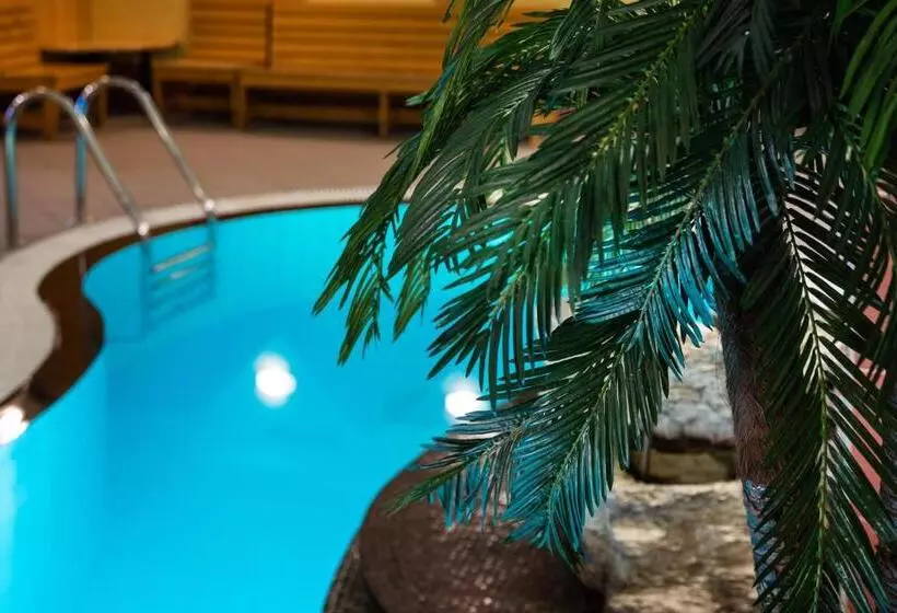 U11 Hotel & Spa