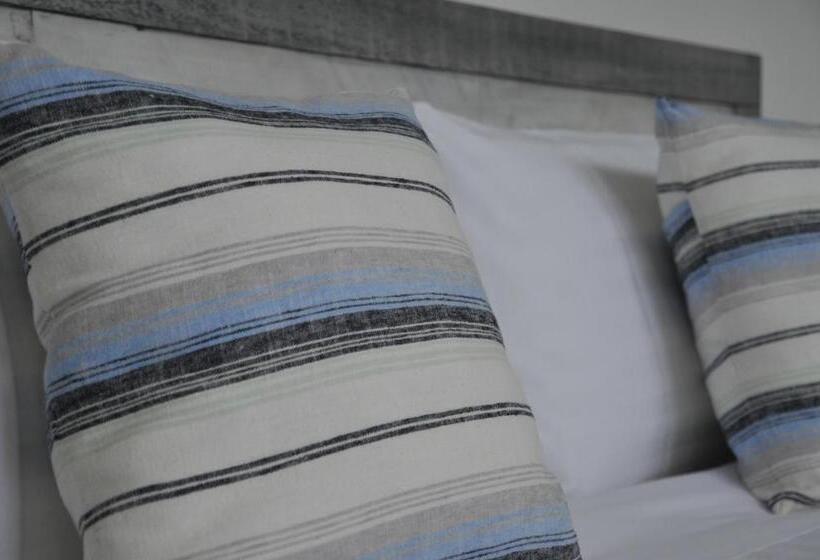 モーテル The Hub Bicheno