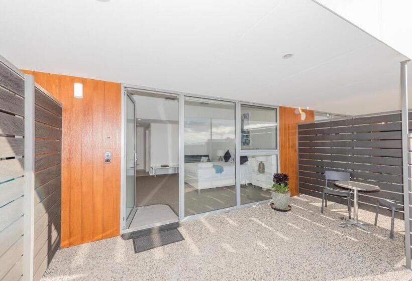 モーテル The Hub Bicheno