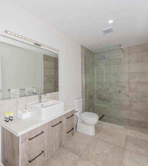 モーテル The Hub Bicheno