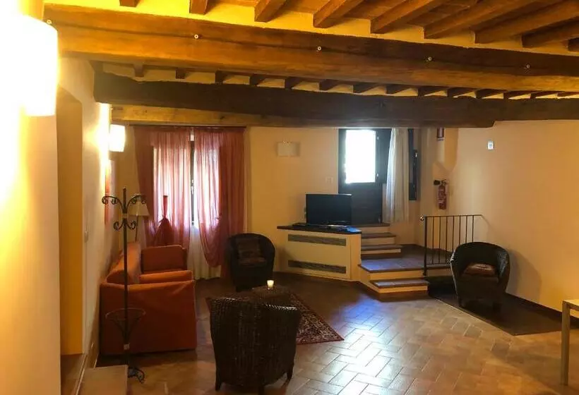 ペンション Bed & Breakfast Montepulciano