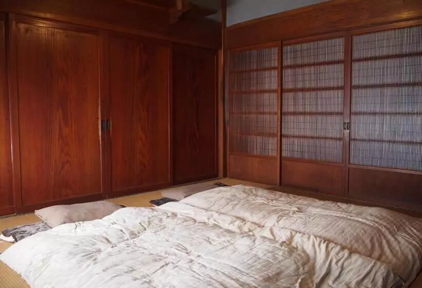 Majatalo Guest House Sekino