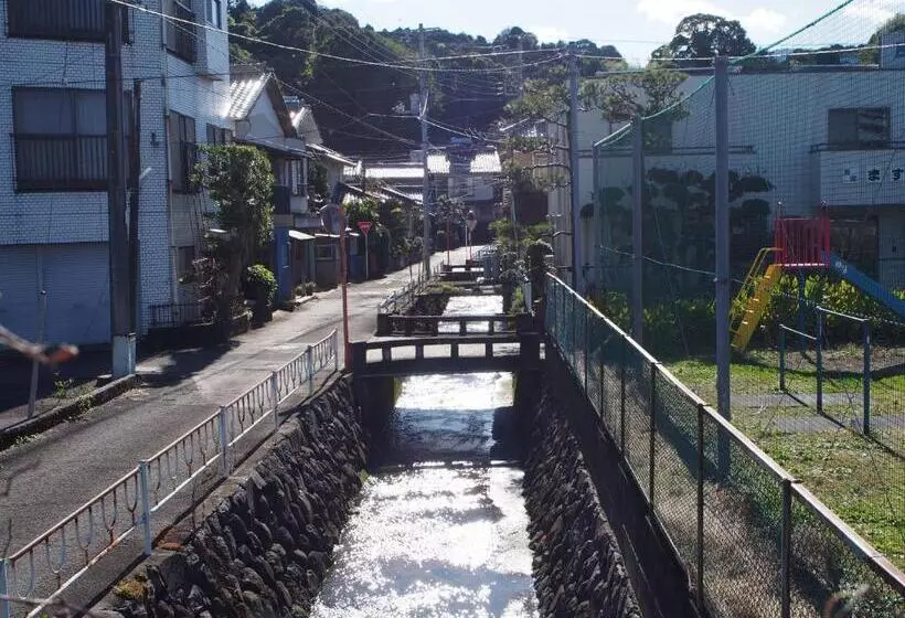 Majatalo Guest House Sekino