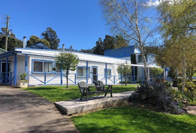 פנסיון Mole Creek Hideaway