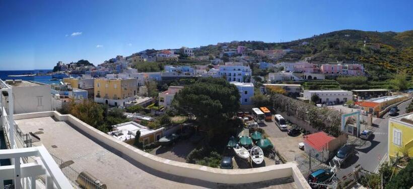 膳宿费 Visitponza   Palazzetto Azzurro